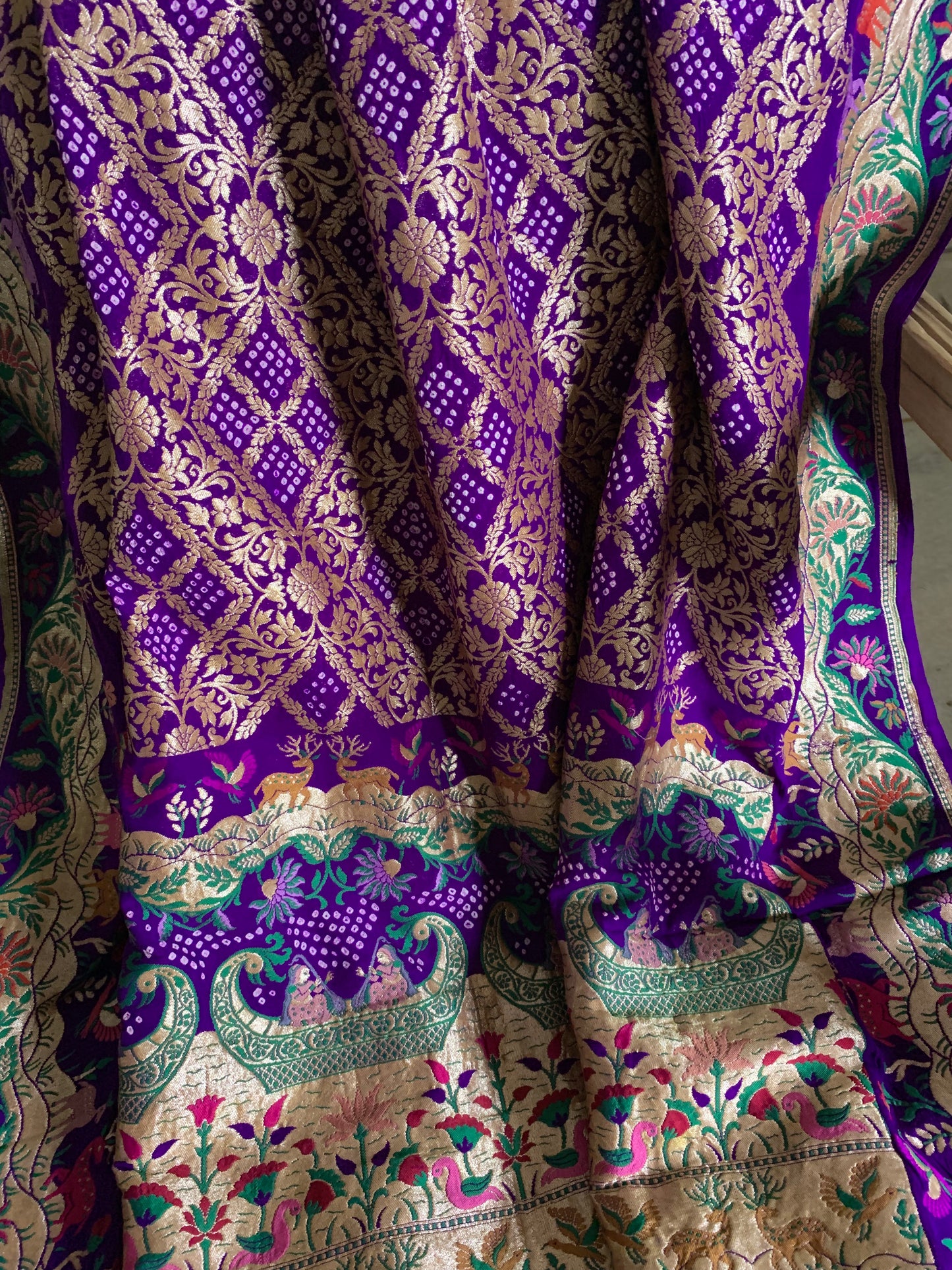 Banarsi Bandhej Dupatta Shikargah - Futaaba Fashions