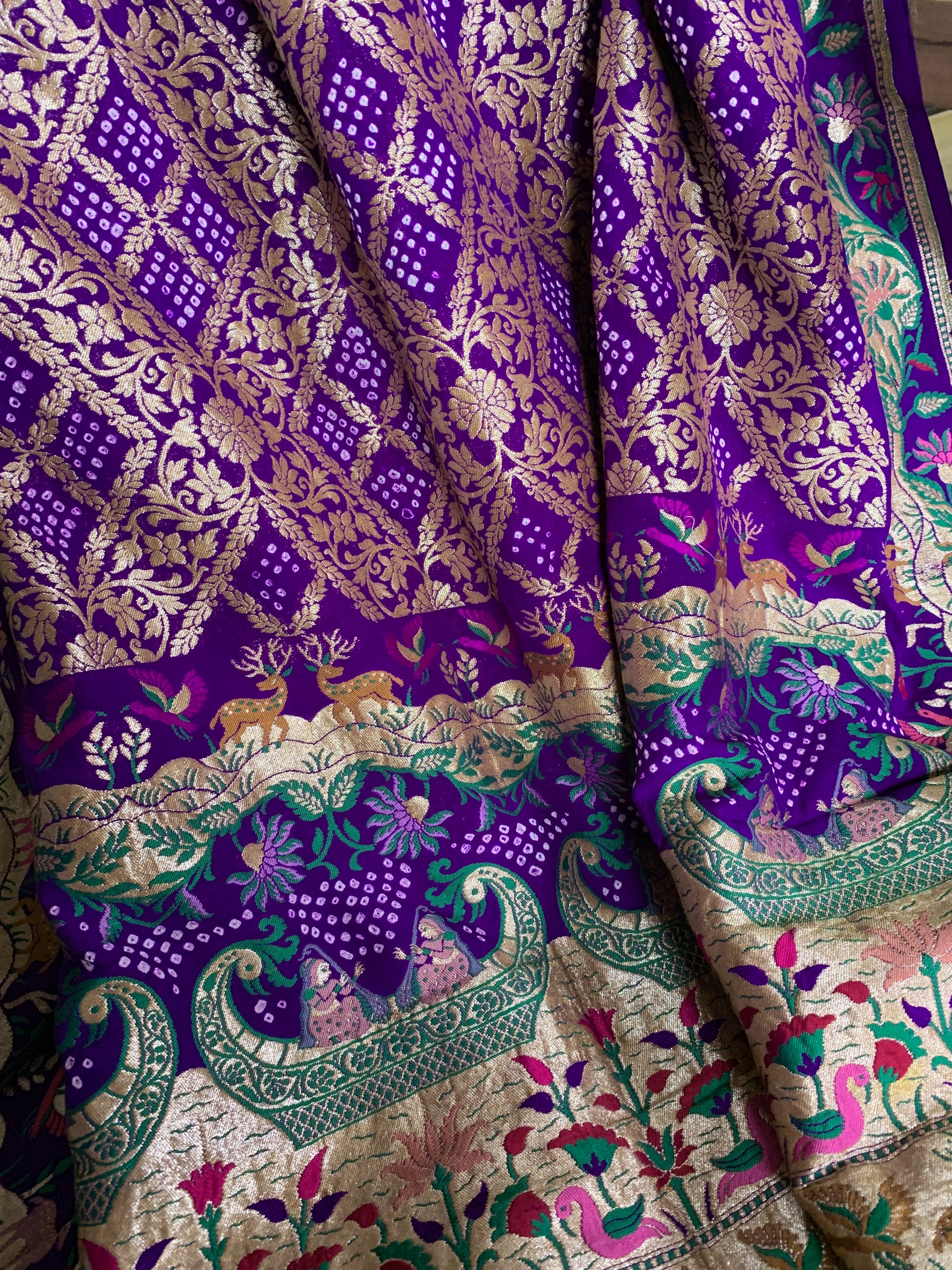 Banarsi Bandhej Dupatta Shikargah- Futaaba Fashions