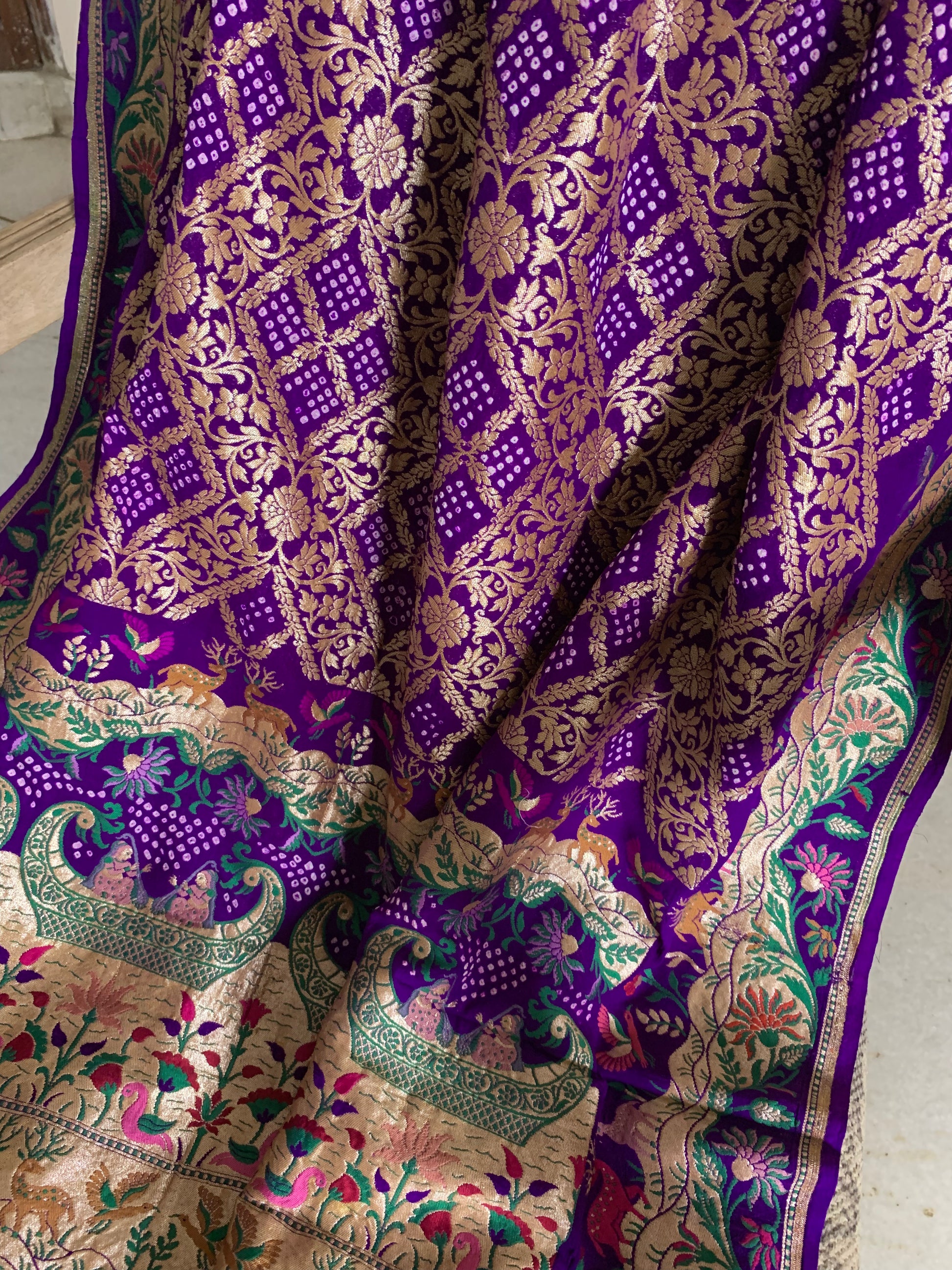 Banarsi Bandhej Dupatta Shikargah - Futaaba Fashions